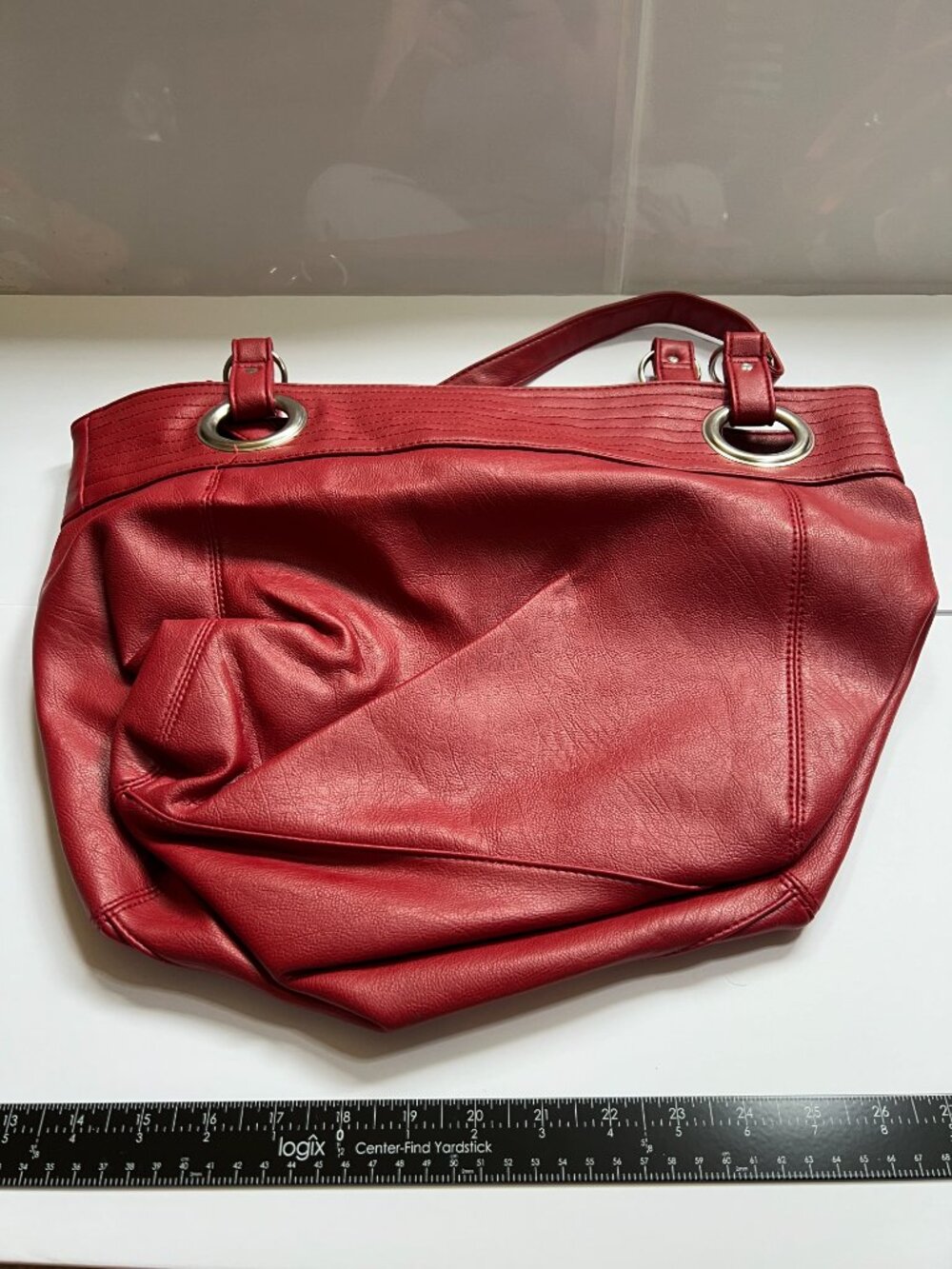 Hobo Bag in Red with blue-striped interior - Picture 2 of 4